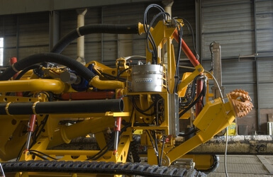 Heavy duty subsea pressure compensator on Arthropod trencher